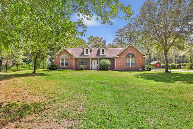 $389,000 | 253 County Road 6492, Dayton, TX 77535