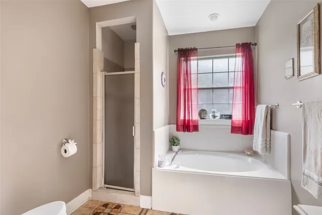 $389,000 | 253 County Road 6492, Dayton, TX 77535