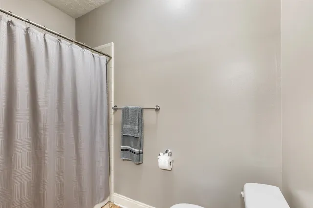 $389,000 | 253 County Road 6492, Dayton, TX 77535