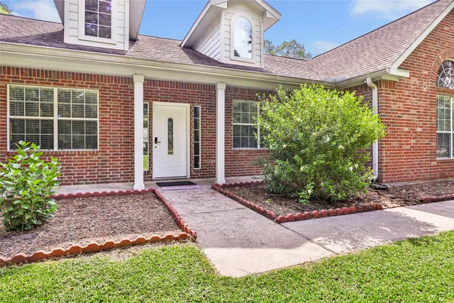 $389,000 | 253 County Road 6492, Dayton, TX 77535