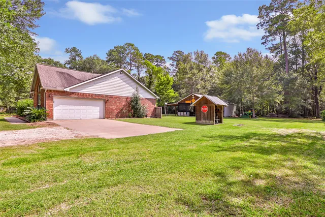 $389,000 | 253 County Road 6492, Dayton, TX 77535