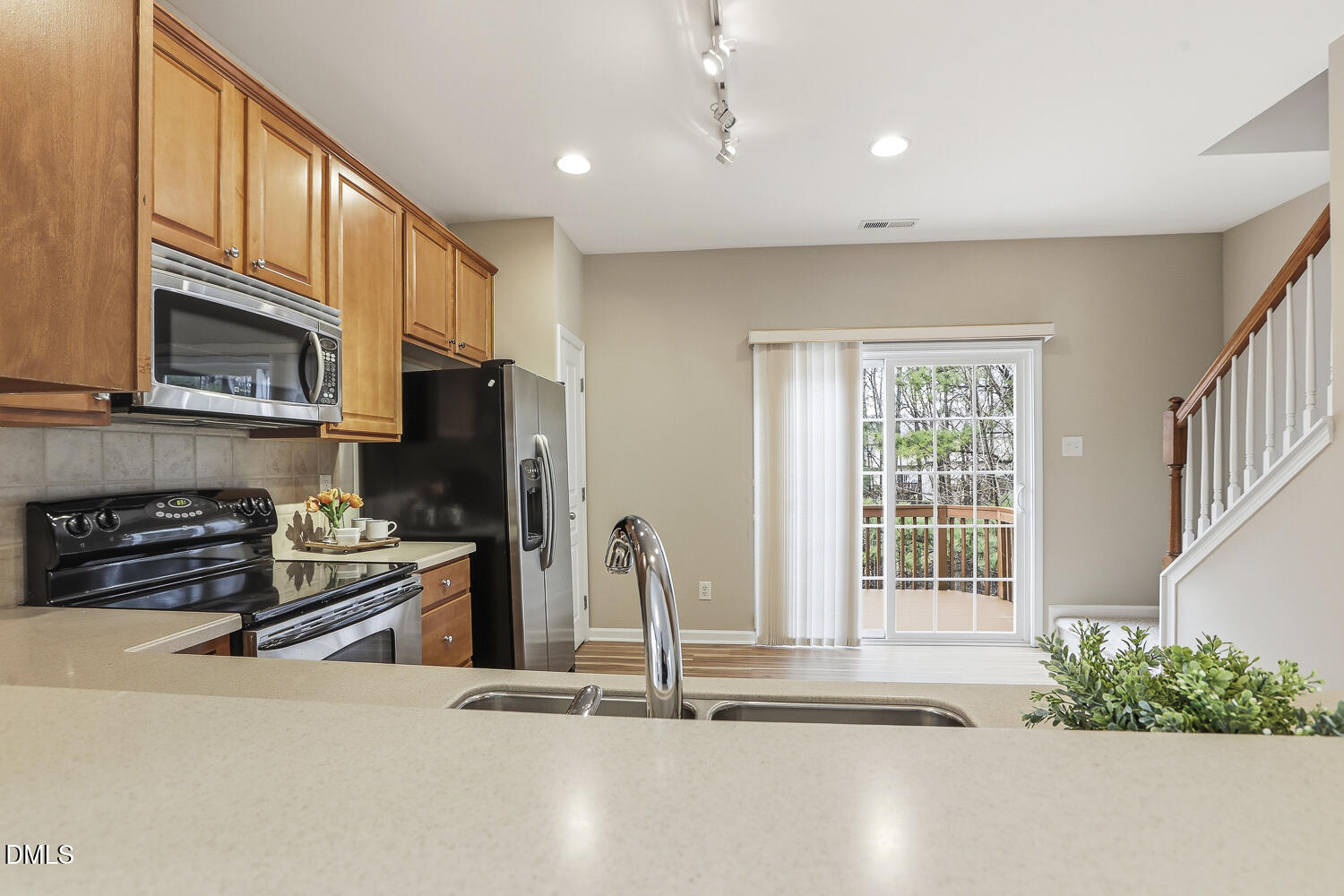 7612 Canvas Art Terrace Raleigh, NC 27617 - Photo 10 of 41 011