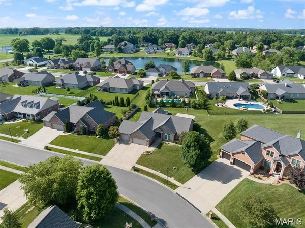 $3,500 | 437 Marbleton Circle, O'Fallon, IL 62269