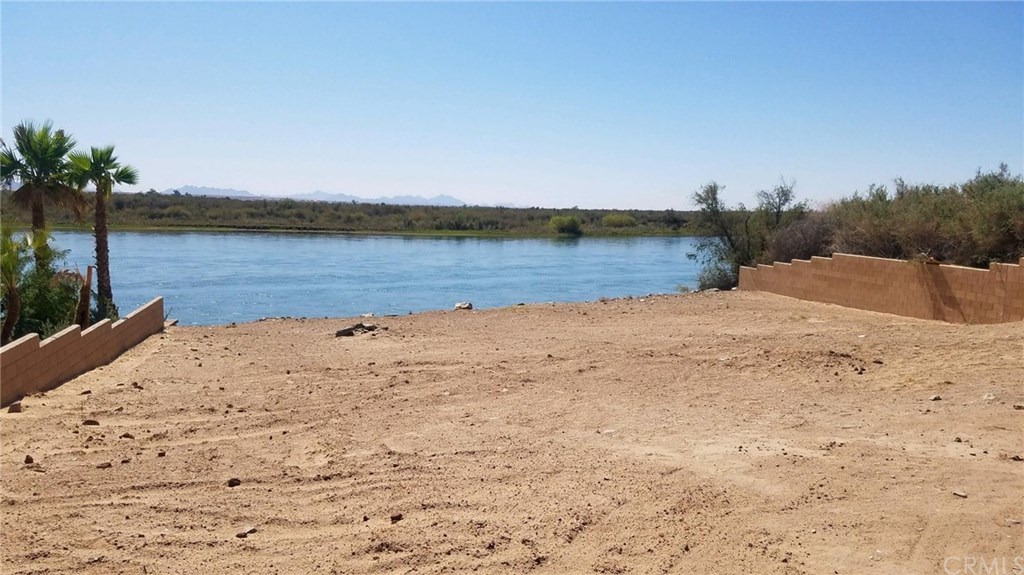 83337004 Colorado River Road Blythe, CA 92225 - Photo 1 of 16 Gallery Image 1