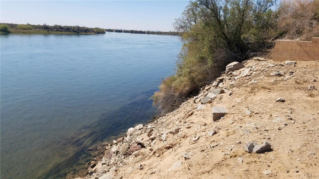 83337004 Colorado River Road Blythe, CA 92225 - Photo 4 of 16 Gallery Image 4