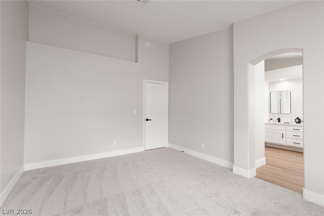 802 Bravado Street Henderson, NV 89002 - Photo 6 of 35