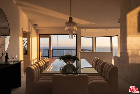 $7,450,000 | 24750 Vantage Point Terrace, Malibu, CA 90265