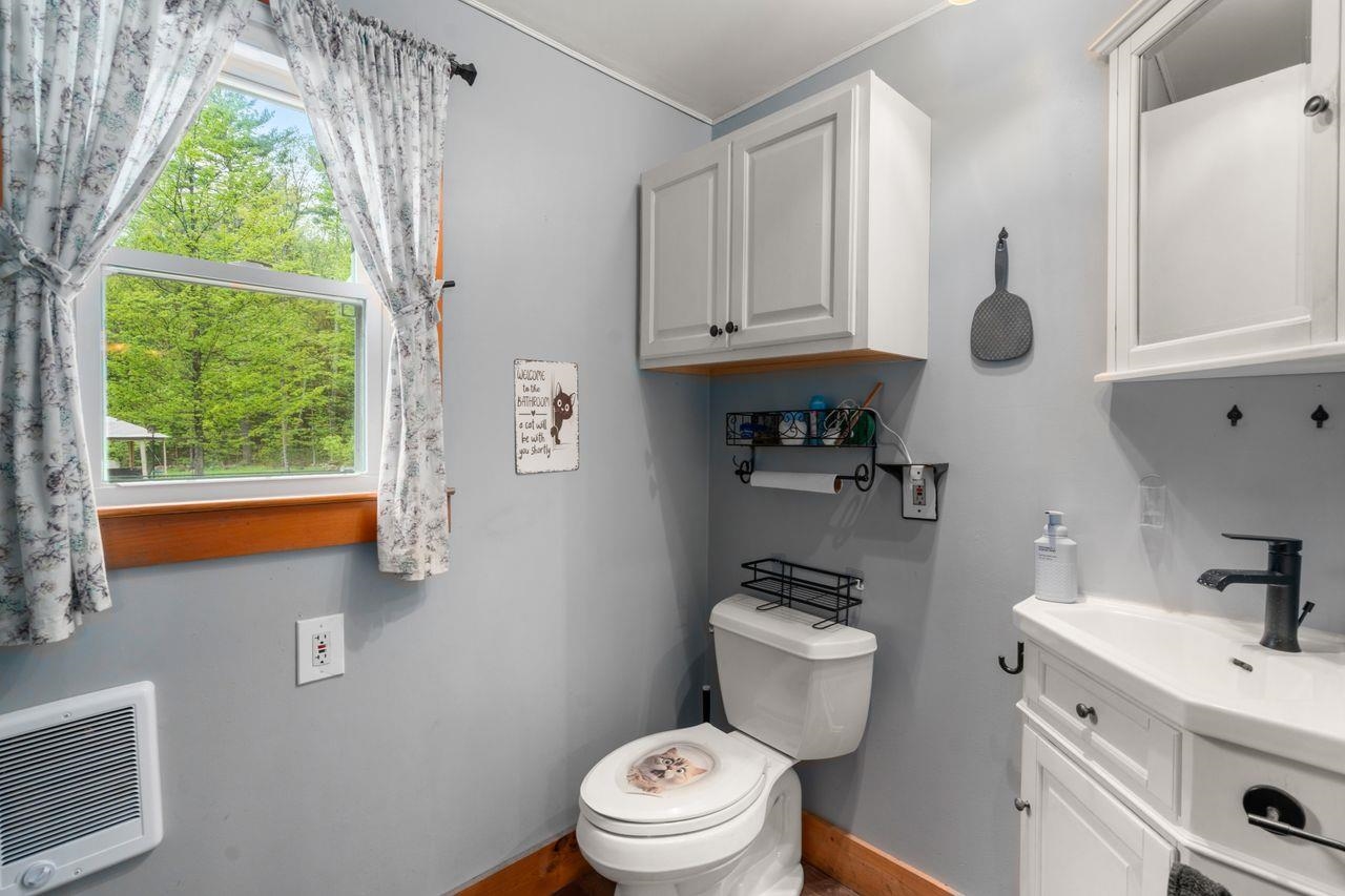 6 Mammoth Road Windham, NH 03087 - Photo 20 of 40 Gallery Image 20