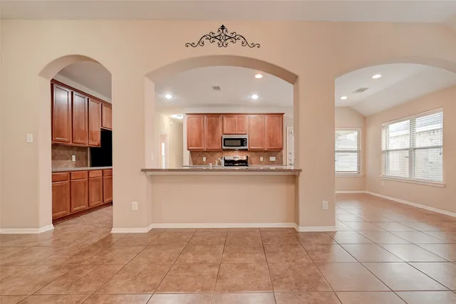 $2,590 | 6131 Moran Crest Drive, Spring, TX 77388