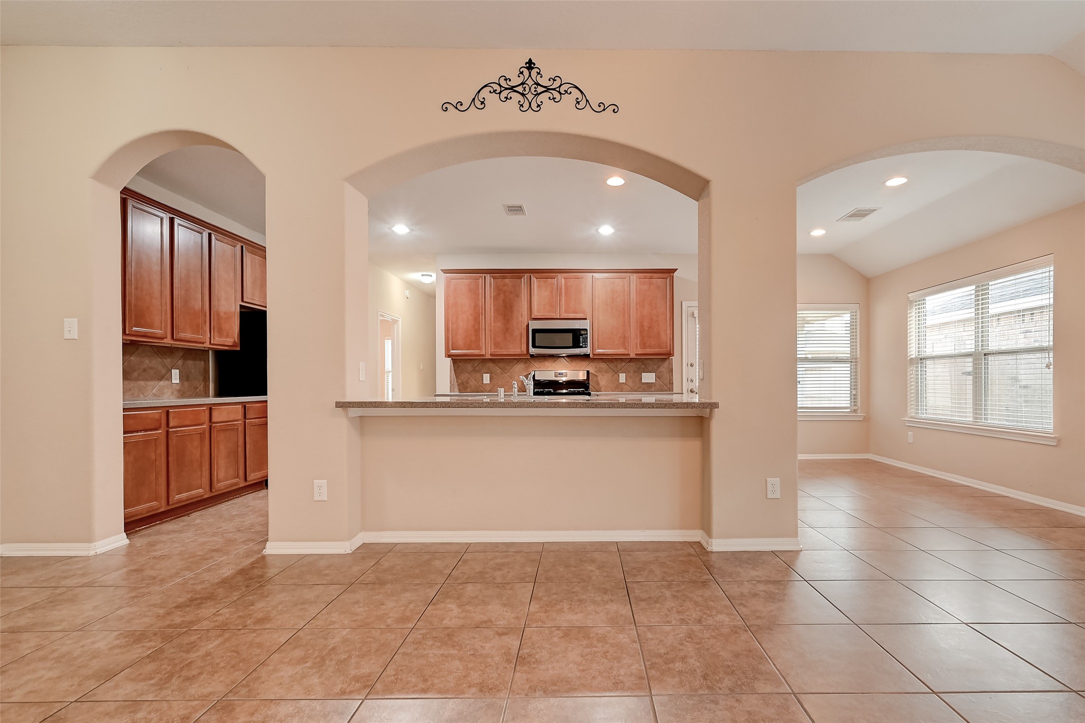 6131 Moran Crest Drive Spring, TX 77388 - Photo 6 of 30