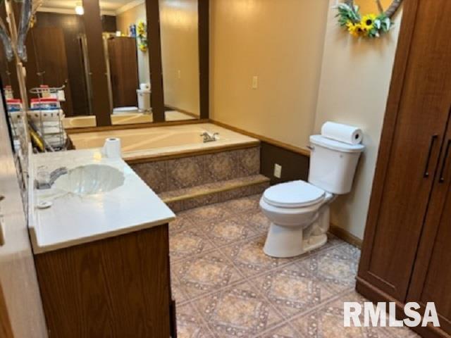 1397 Headen Road Jacksonville, IL 62650 - Photo 8 of 21