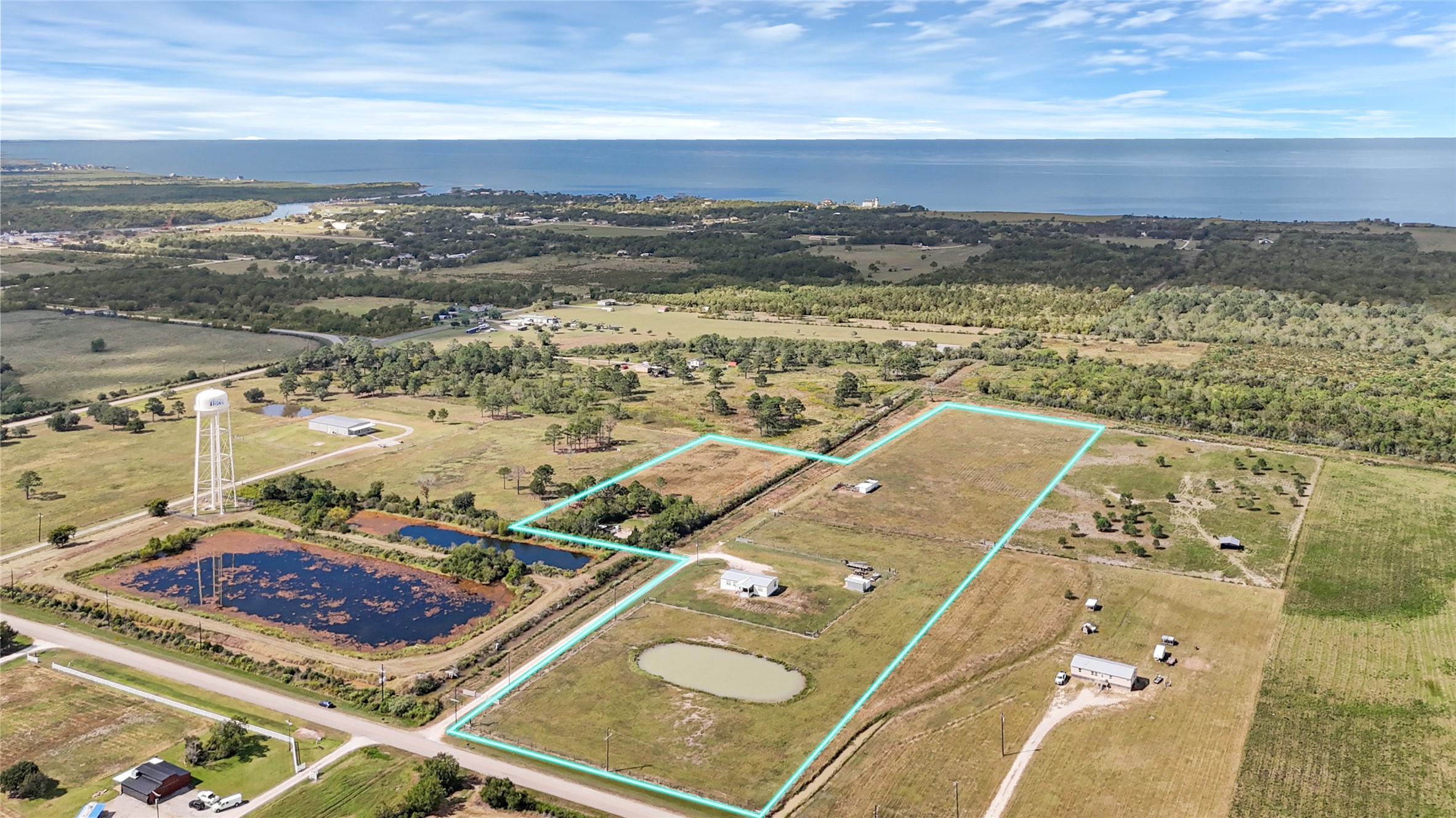 2105 Eagle Road Anahuac, TX 77514 - Photo 2 of 44 a view of a city