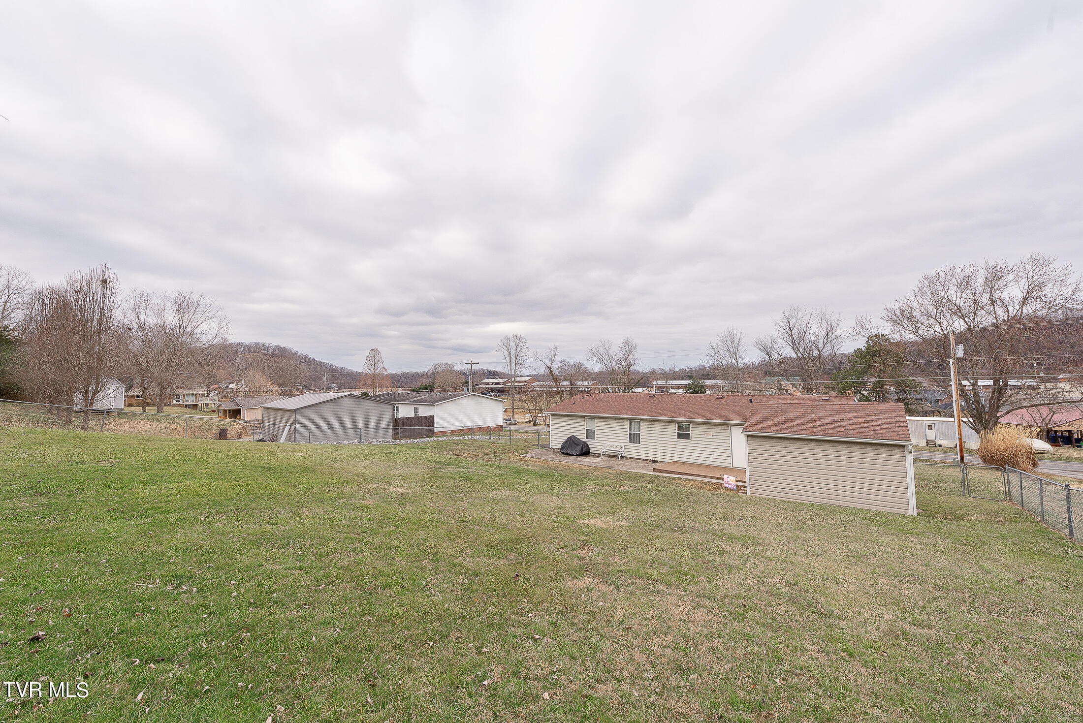 688 Oak Grove Road Gray, TN 37615 - Photo 42 of 64 Back of Home