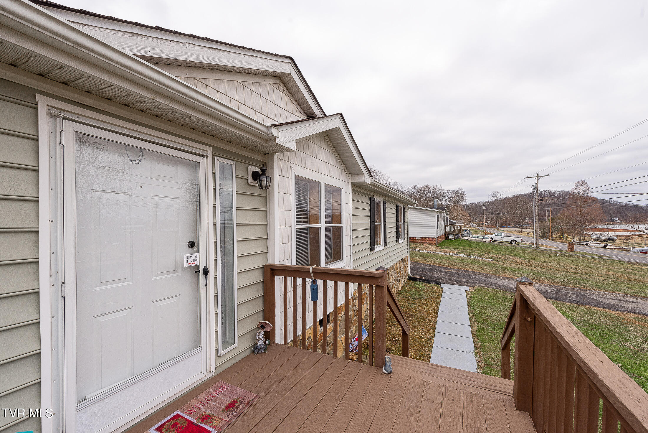 688 Oak Grove Road Gray, TN 37615 - Photo 56 of 64 Front Deck