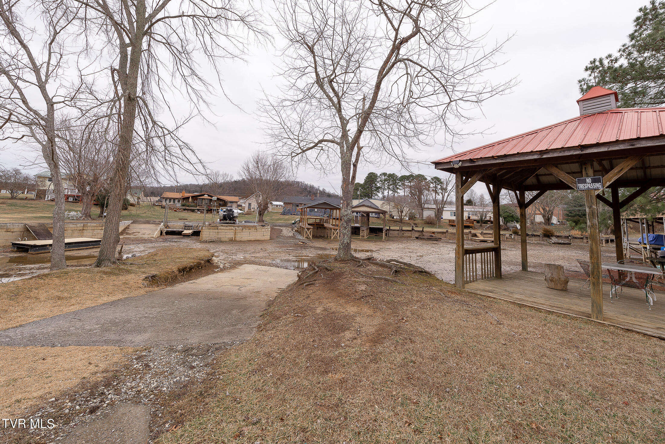 688 Oak Grove Road Gray, TN 37615 - Photo 63 of 64 DSC_4208