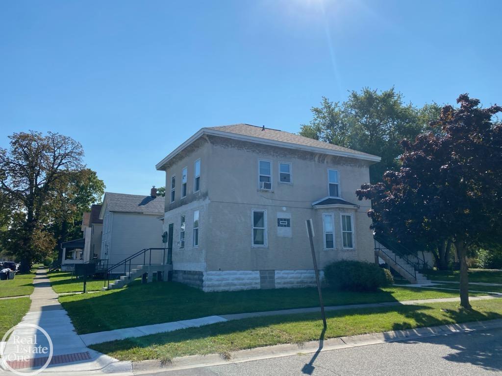 838 Howard Street Port Huron, MI 48060 - Photo 3 of 17