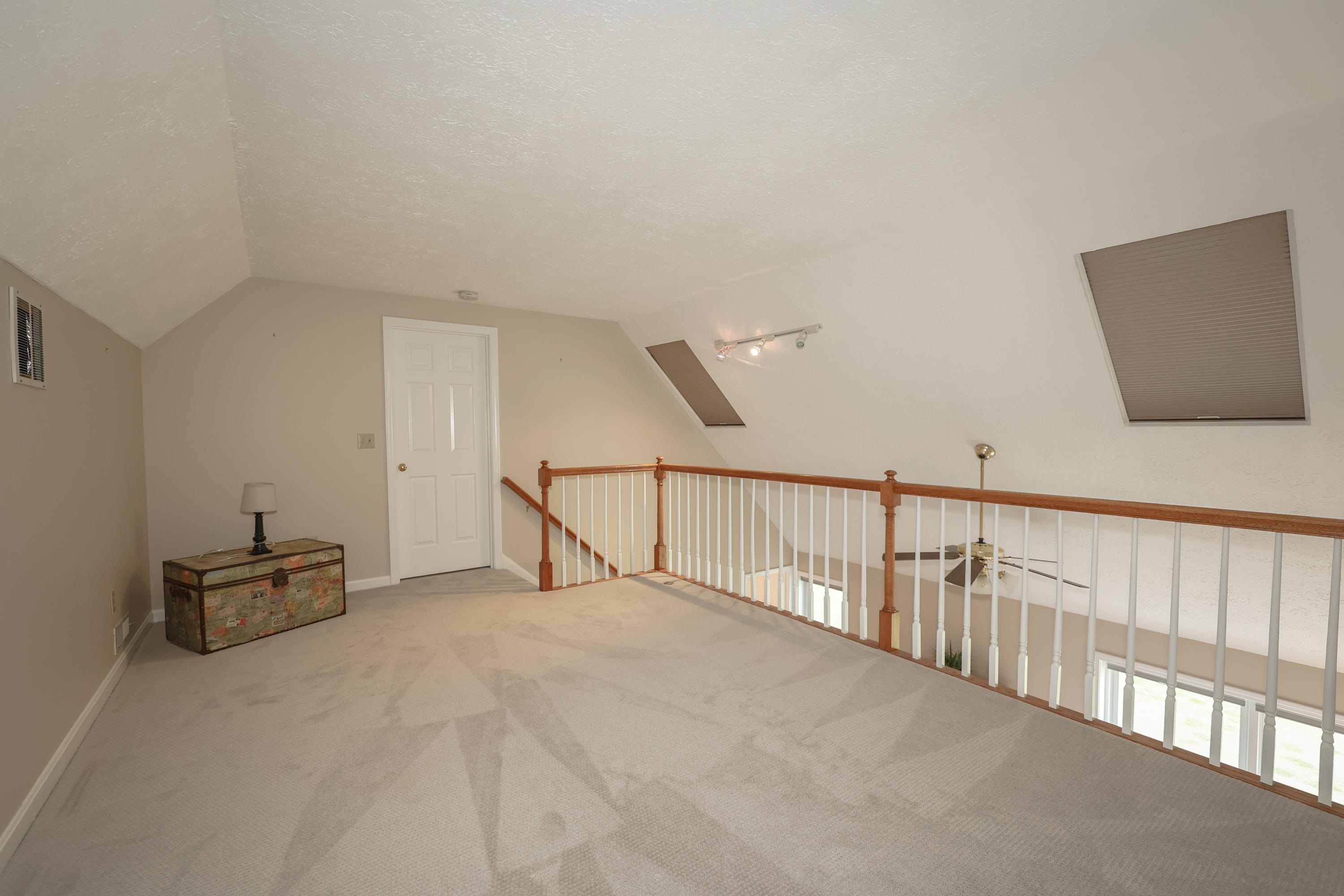 378 Winding Pond Road Londonderry, NH 03053 - Photo 17 of 46