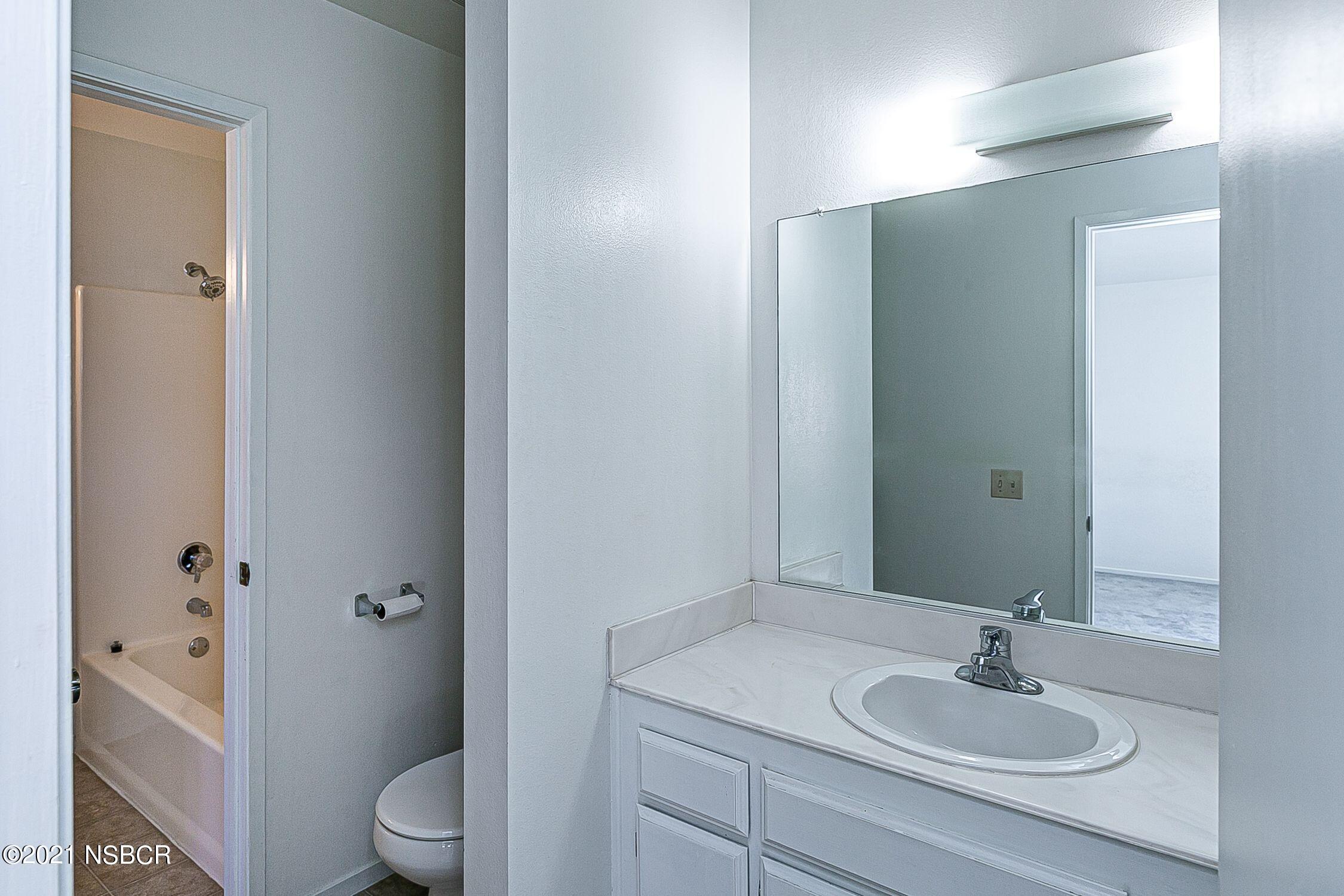 135 North J Street Lompoc, CA 93436 - Photo 21 of 29 21