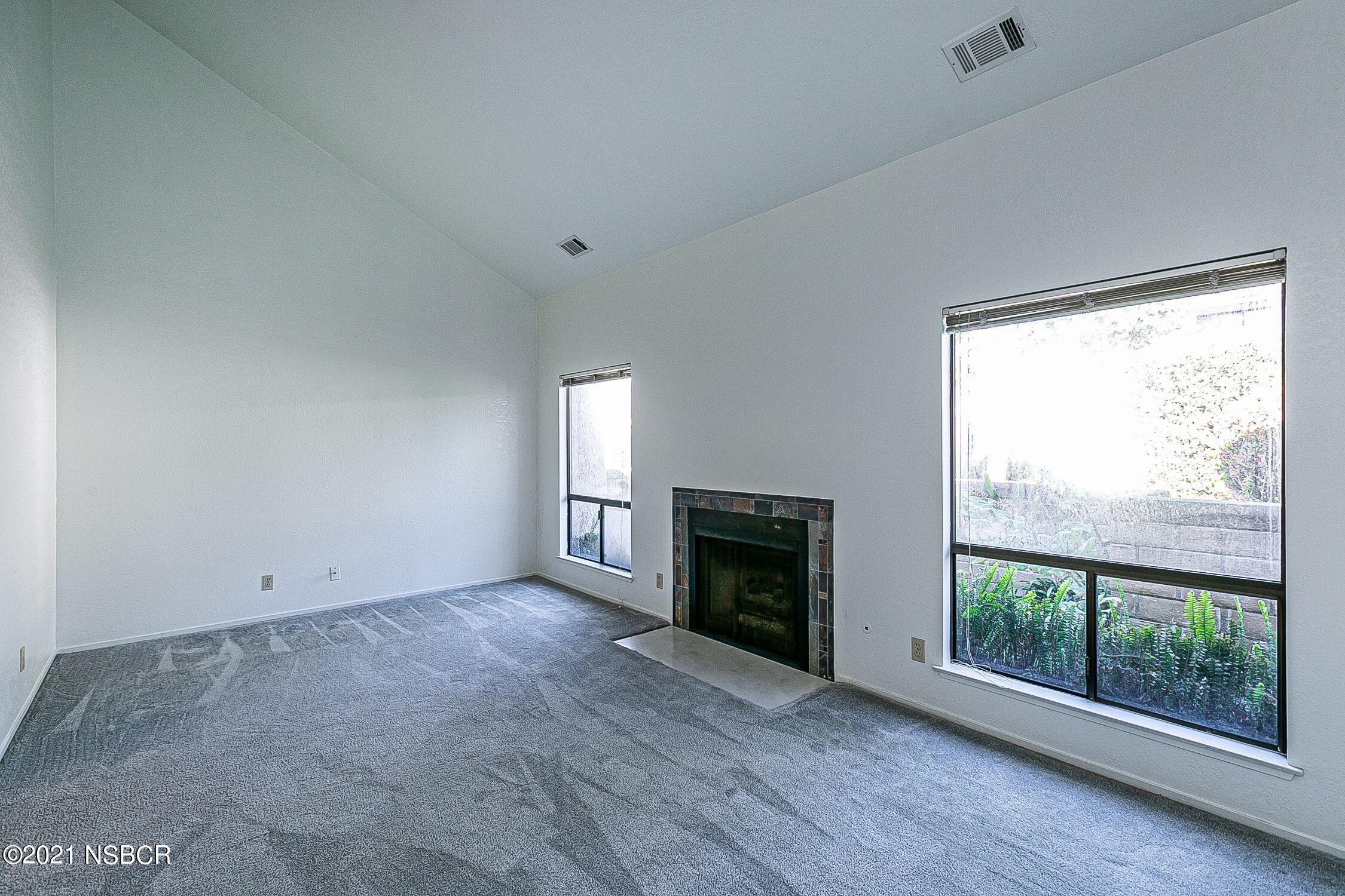 135 North J Street Lompoc, CA 93436 - Photo 7 of 29 7