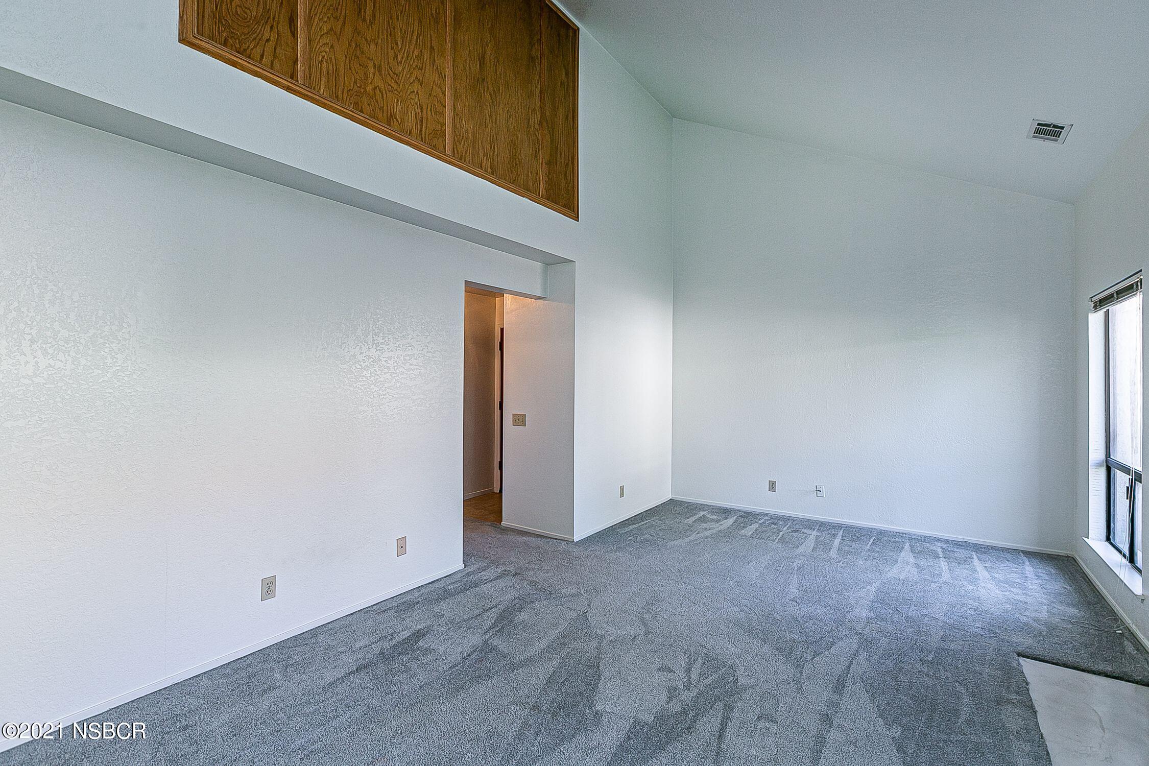 135 North J Street Lompoc, CA 93436 - Photo 8 of 29 8