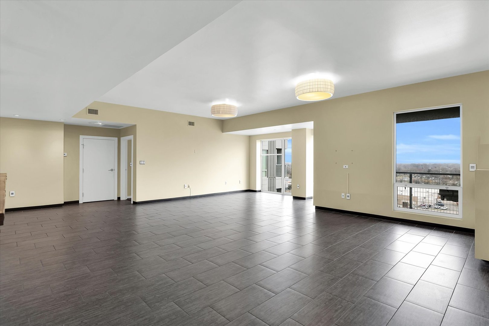 301 North Neil Street, Unit 808809 Champaign, IL 61820 - Photo 15 of 73