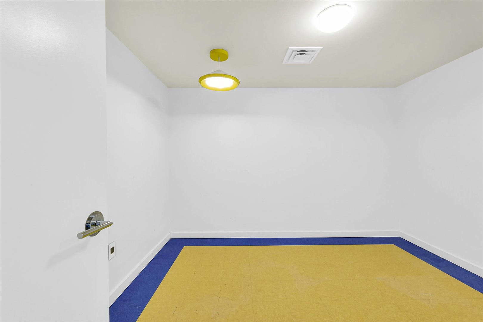 301 North Neil Street, Unit 808809 Champaign, IL 61820 - Photo 25 of 73