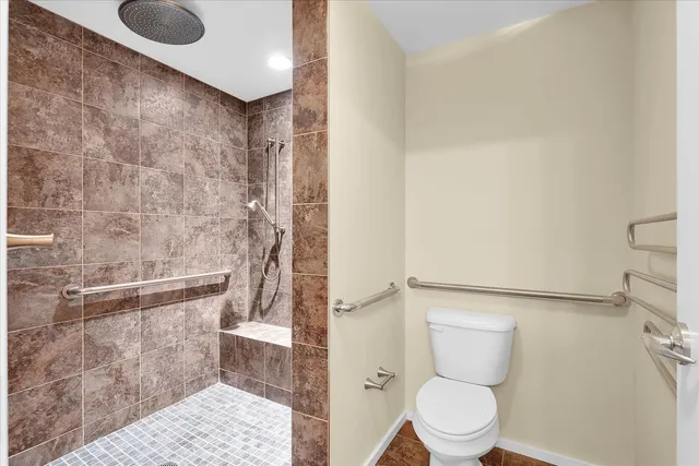 $699,900 | 301 North Neil Street, Unit 808809, Champaign, IL 61820