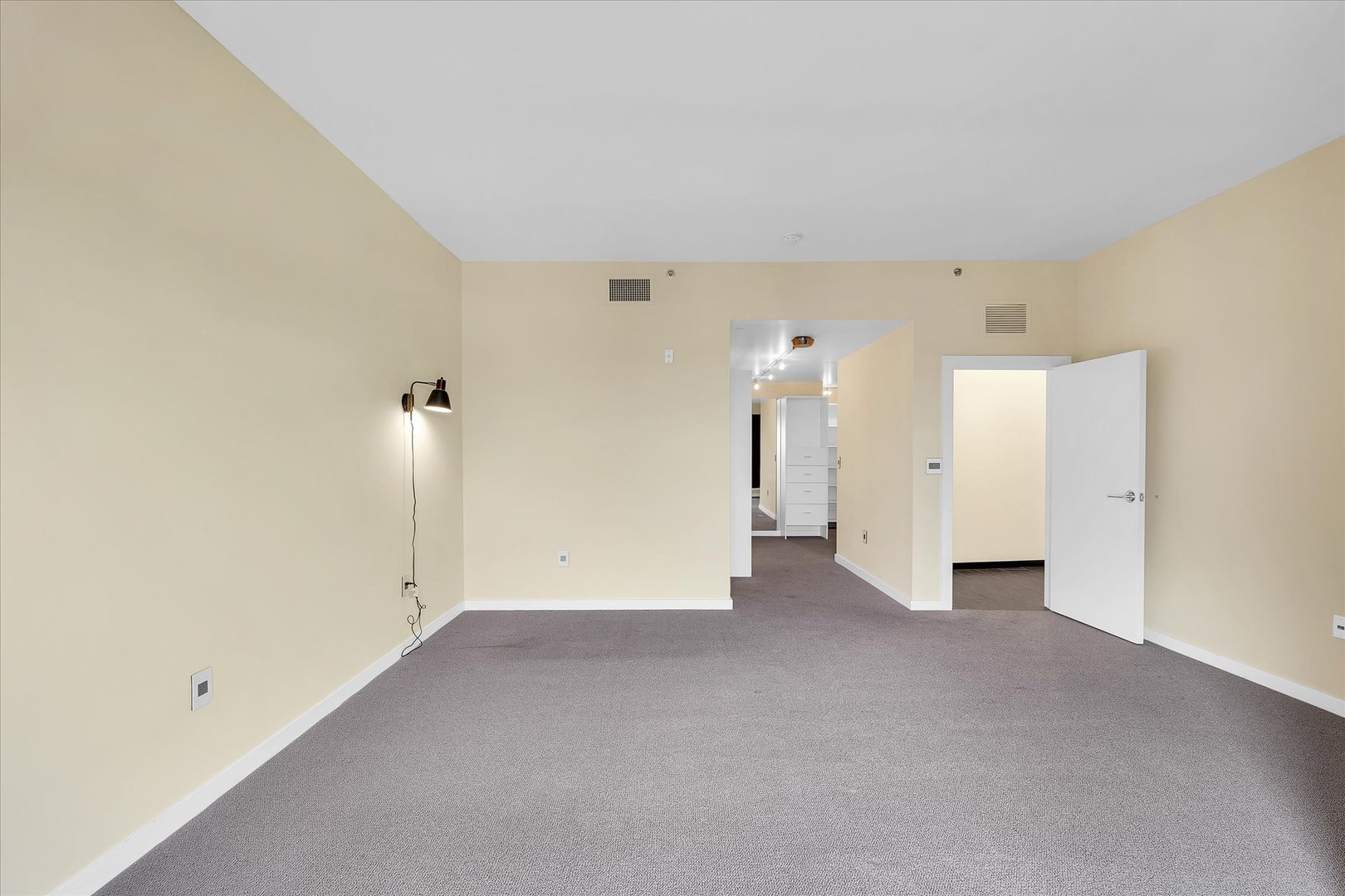 301 North Neil Street, Unit 808809 Champaign, IL 61820 - Photo 54 of 73