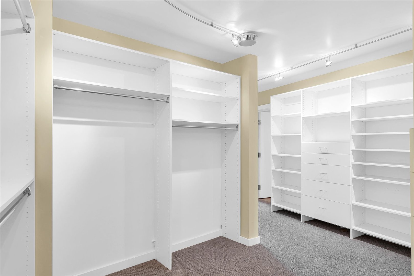 301 North Neil Street, Unit 808809 Champaign, IL 61820 - Photo 56 of 73