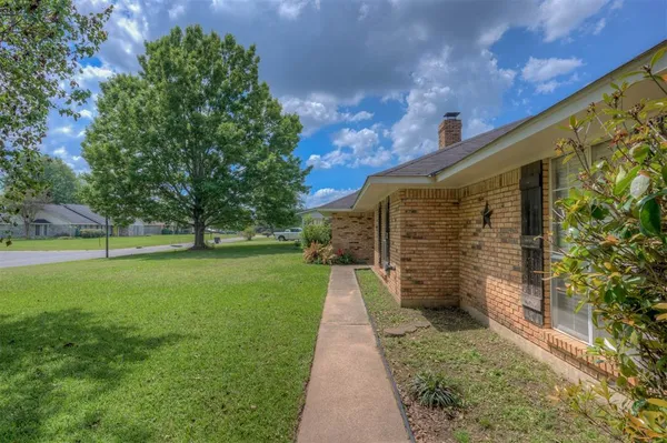 $289,000 | 1911 Landau Lane, Bossier City, LA 71111