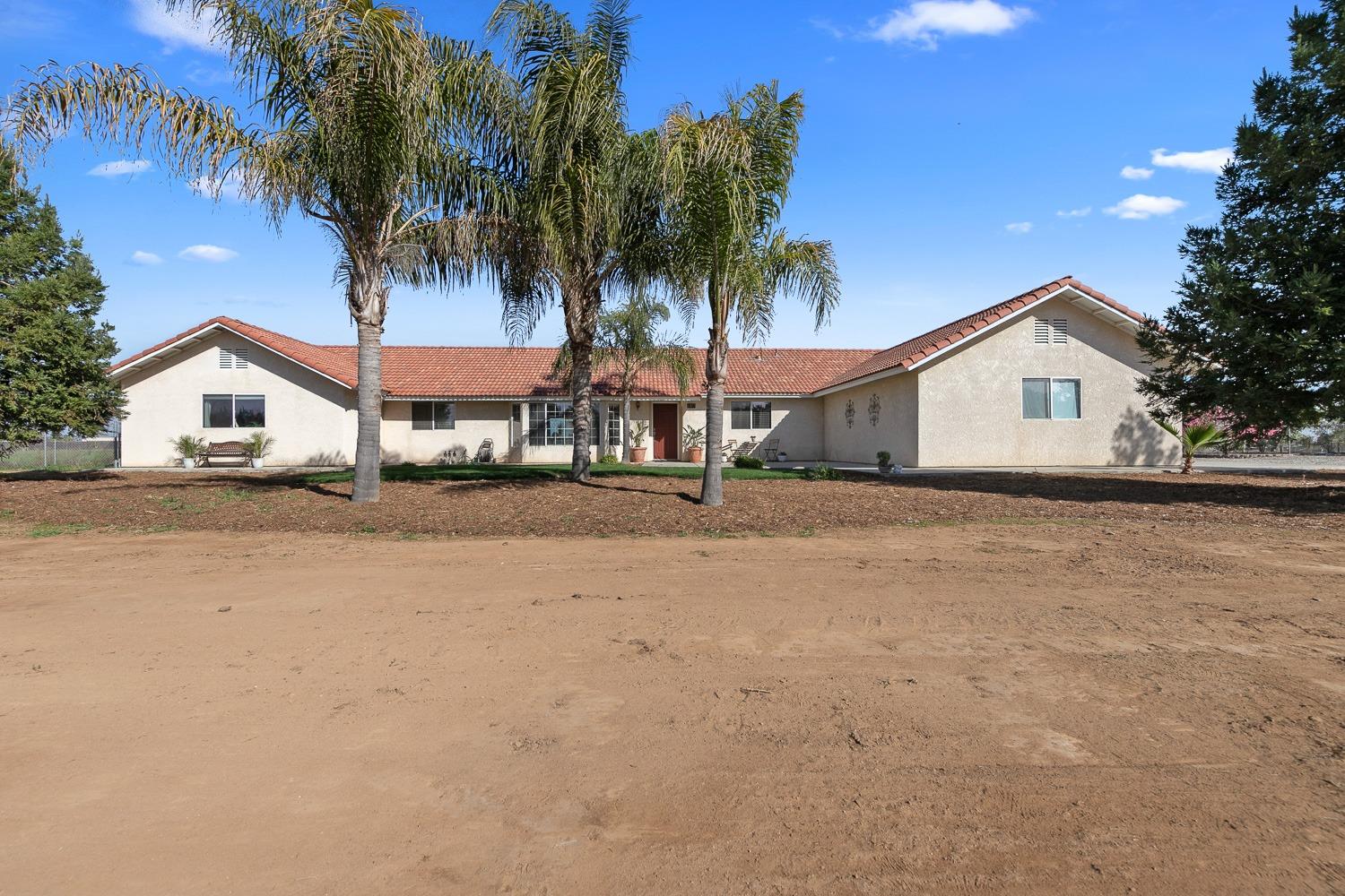 16137 Karen Road Madera, CA 93636 - Photo 2 of 38 Gallery Image 2