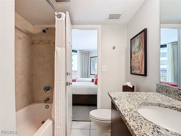 $749,000 | 6640 Estero Boulevard, Unit 401, Fort Myers Beach, FL 33931