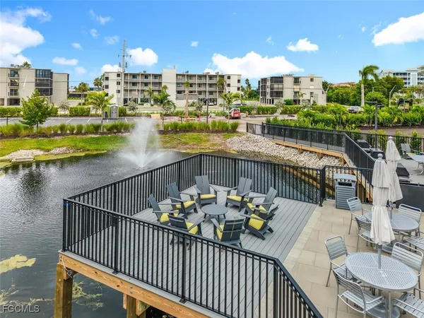$749,000 | 6640 Estero Boulevard, Unit 401, Fort Myers Beach, FL 33931