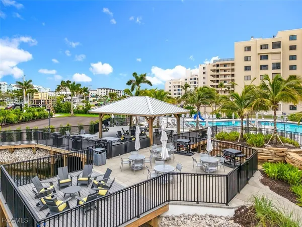 $749,000 | 6640 Estero Boulevard, Unit 401, Fort Myers Beach, FL 33931