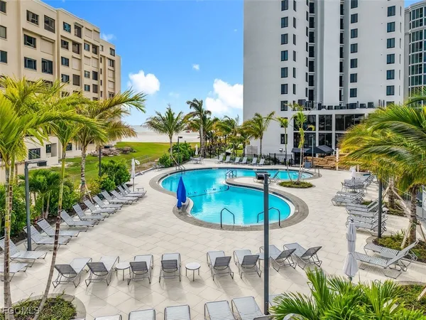 $749,000 | 6640 Estero Boulevard, Unit 401, Fort Myers Beach, FL 33931
