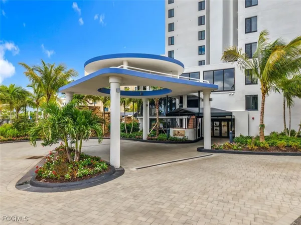 $749,000 | 6640 Estero Boulevard, Unit 401, Fort Myers Beach, FL 33931