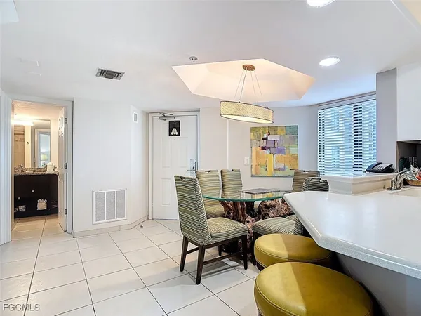 $749,000 | 6640 Estero Boulevard, Unit 401, Fort Myers Beach, FL 33931