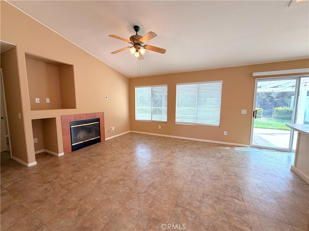 30731 East Loma Linda Road Temecula, CA 92592 - Photo 5 of 16