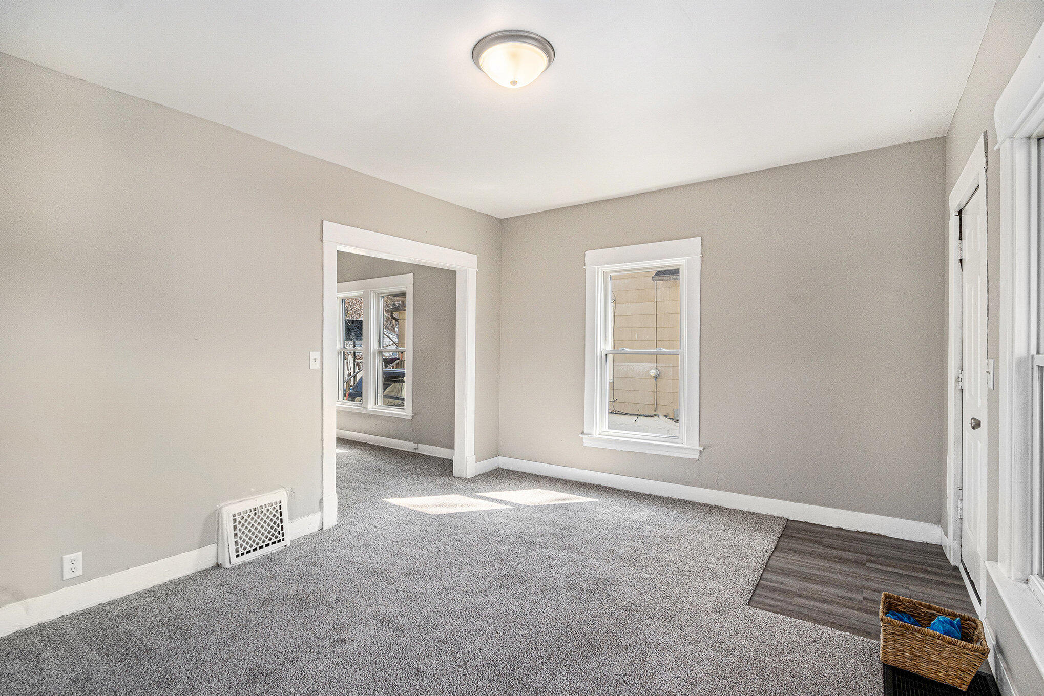 640 Edwin Avenue Kalamazoo, MI 49048 - Photo 5 of 27 006_640edwin_24_912