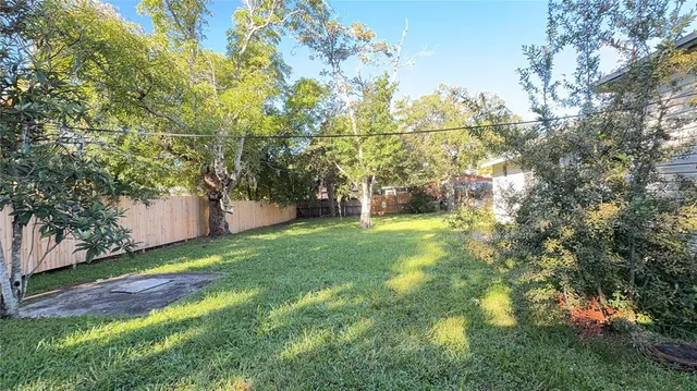 $1,975 | 1762 32nd Street, Sarasota, FL 34234