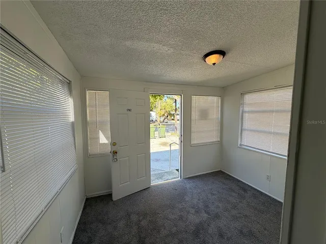 $1,975 | 1762 32nd Street, Sarasota, FL 34234