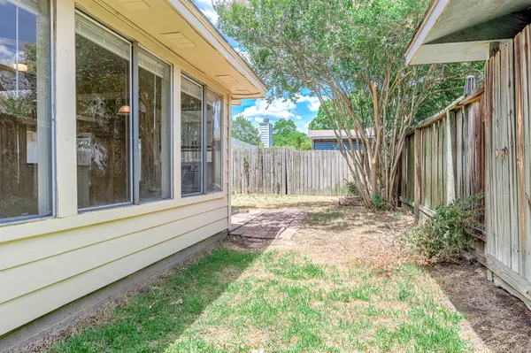$1,850 | 11918 Westwold Drive, Tomball, TX 77377
