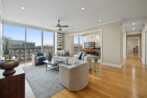 $1,295,000 | 1801 Lavaca Street, Unit 13EF, Austin, TX 78701