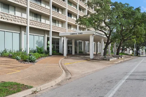 $1,295,000 | 1801 Lavaca Street, Unit 13EF, Austin, TX 78701