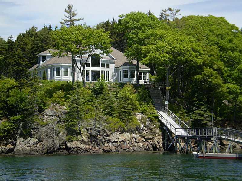 54 Stone Cove Road East Boothbay, ME 04544 - Photo 1 of 17 Exterior Front.