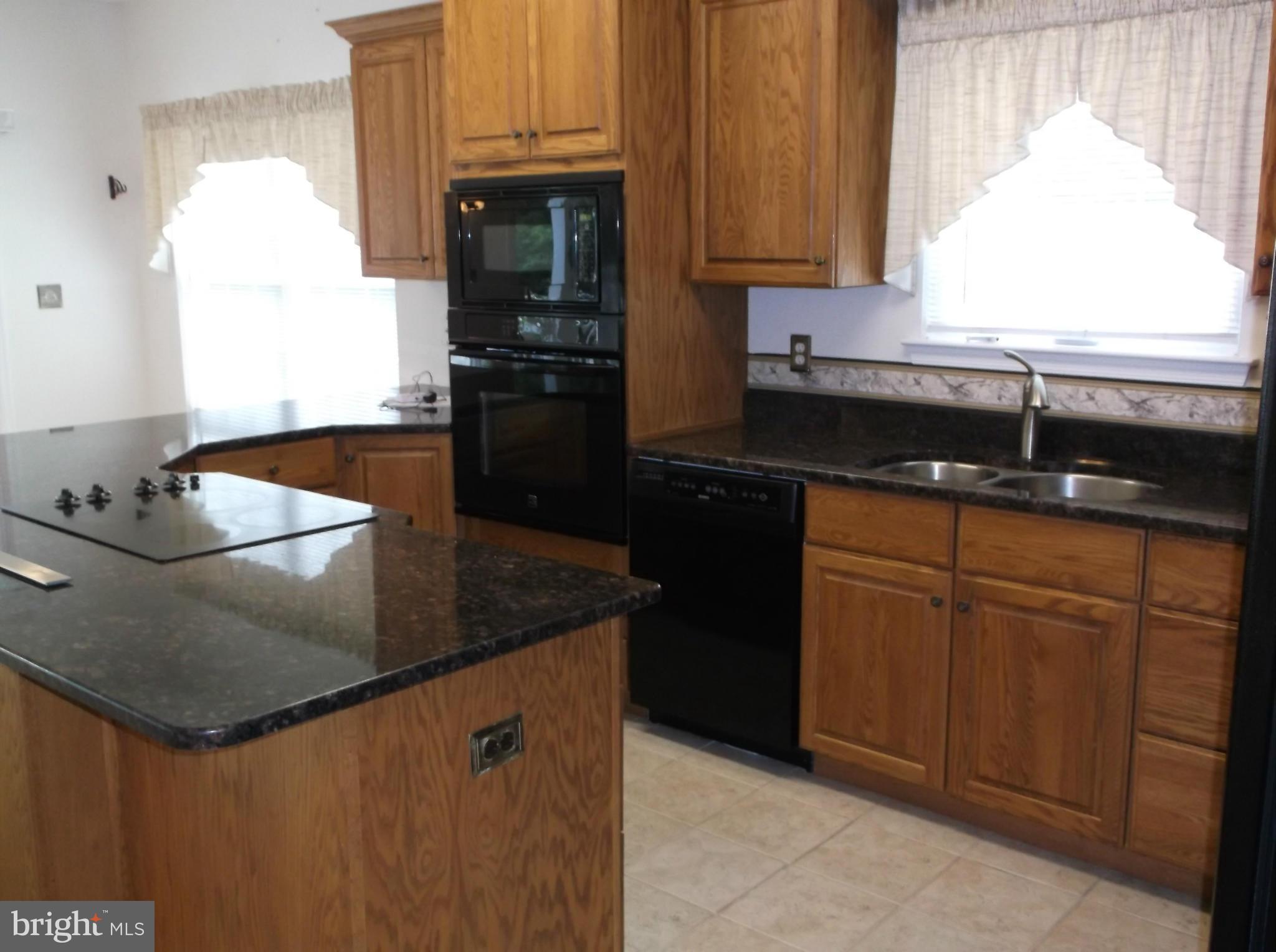 11722 Hilltop Road Lusby, MD 20657 - Photo 20 of 30 Kitchen