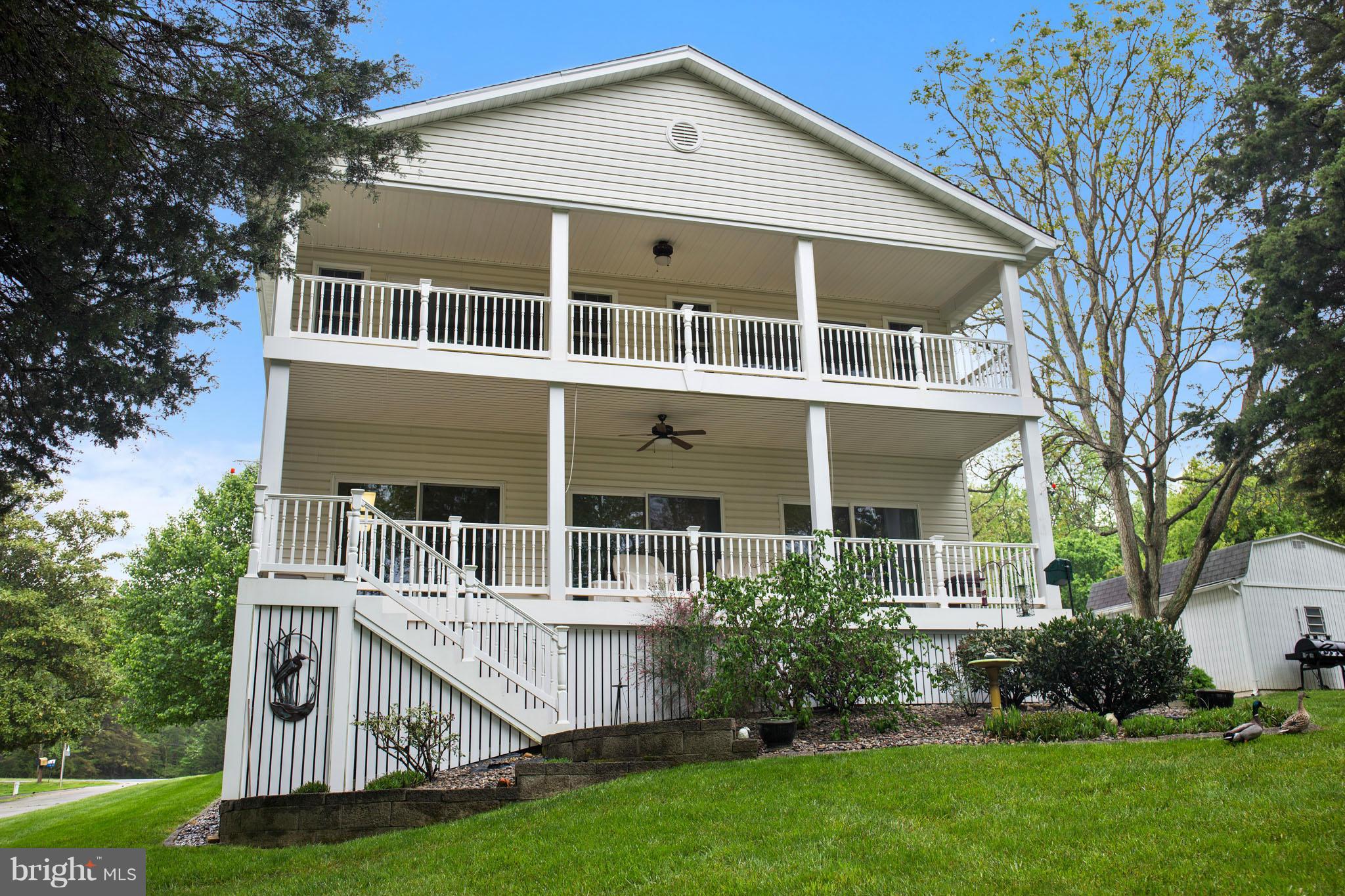 11722 Hilltop Road Lusby, MD 20657 - Photo 4 of 30 Exterior (Front)
