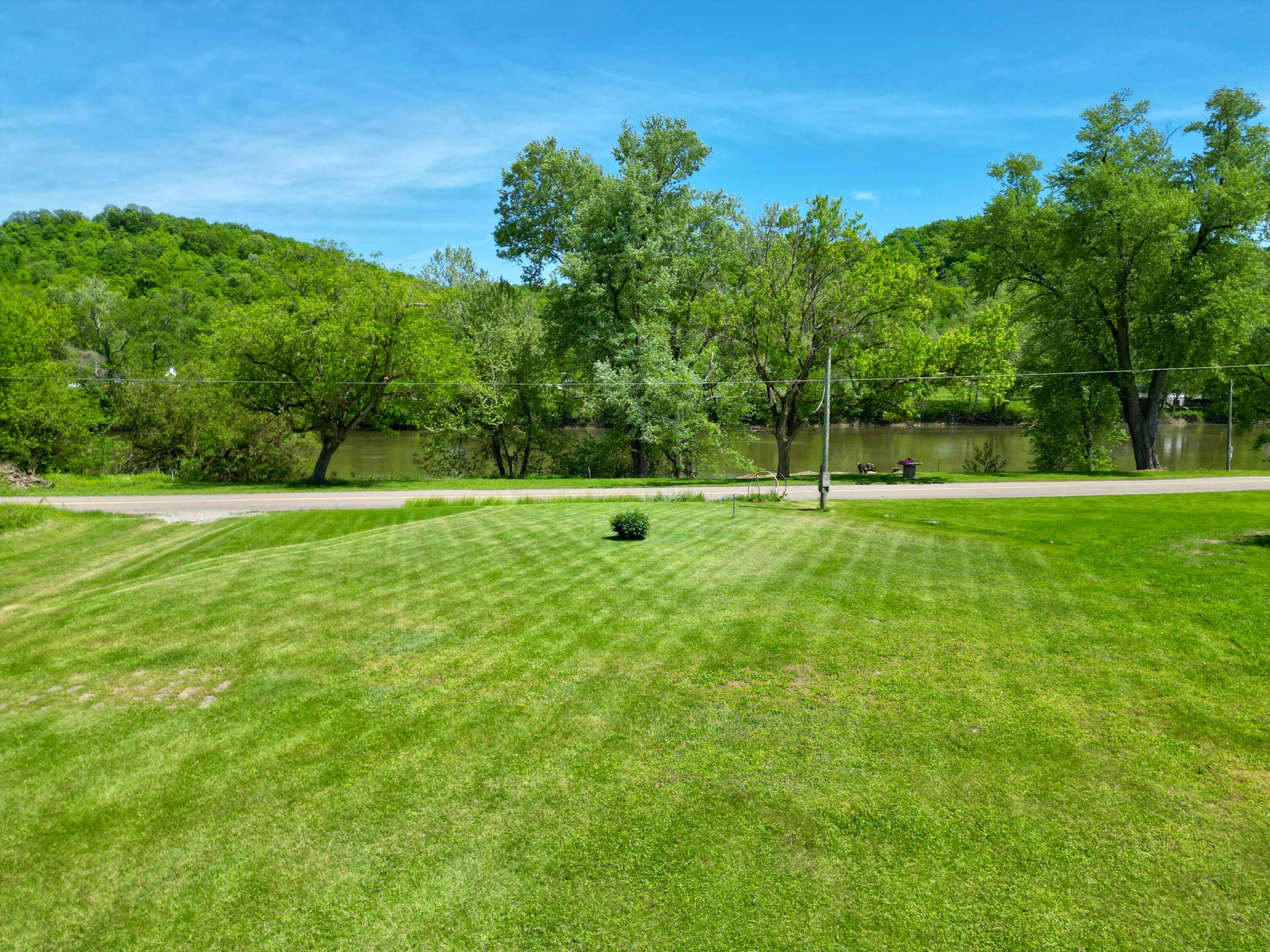 8347 Old River Road Philo, OH 43771 - Photo 23 of 31 dji_fly_20240509_151920_820_171519490524