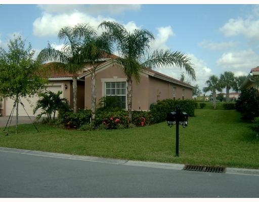 12183 Roma Road Boynton Beach, FL 33436 - Photo 1 of 3 Primary Photo