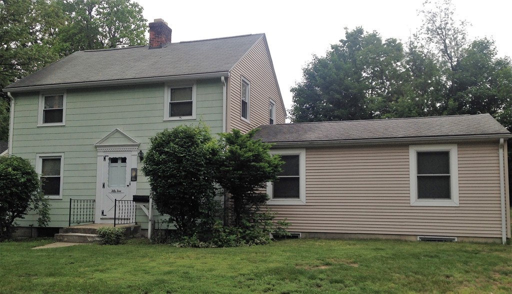 54 Brighton Street Springfield, MA 01118 - Photo 1 of 28 Gallery Image 1